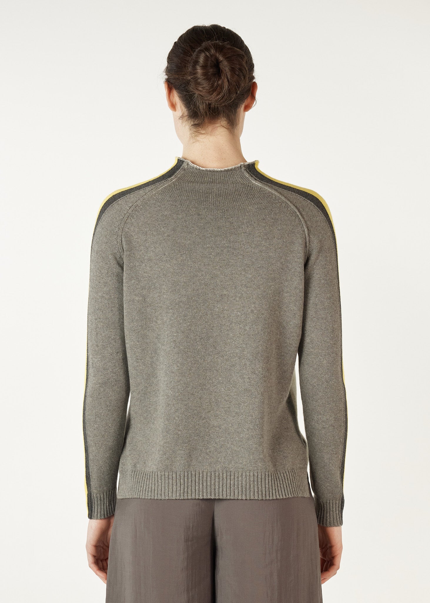 Contrast Funnel Neck