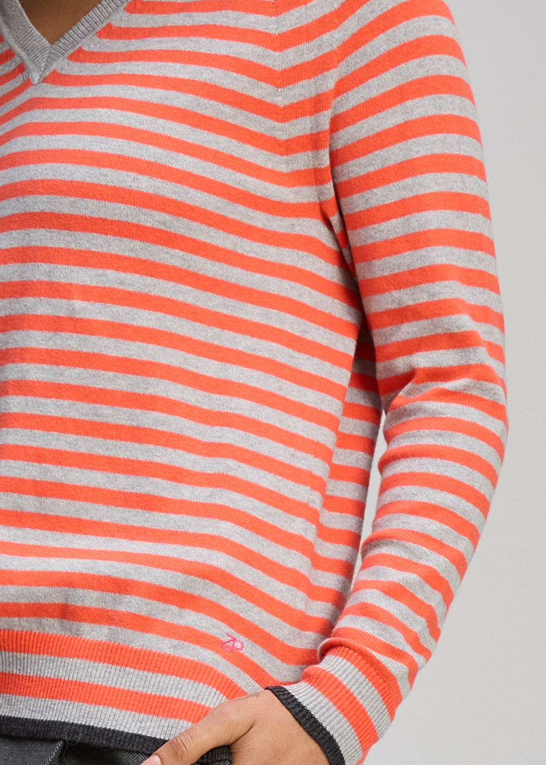 Stripe V Essential