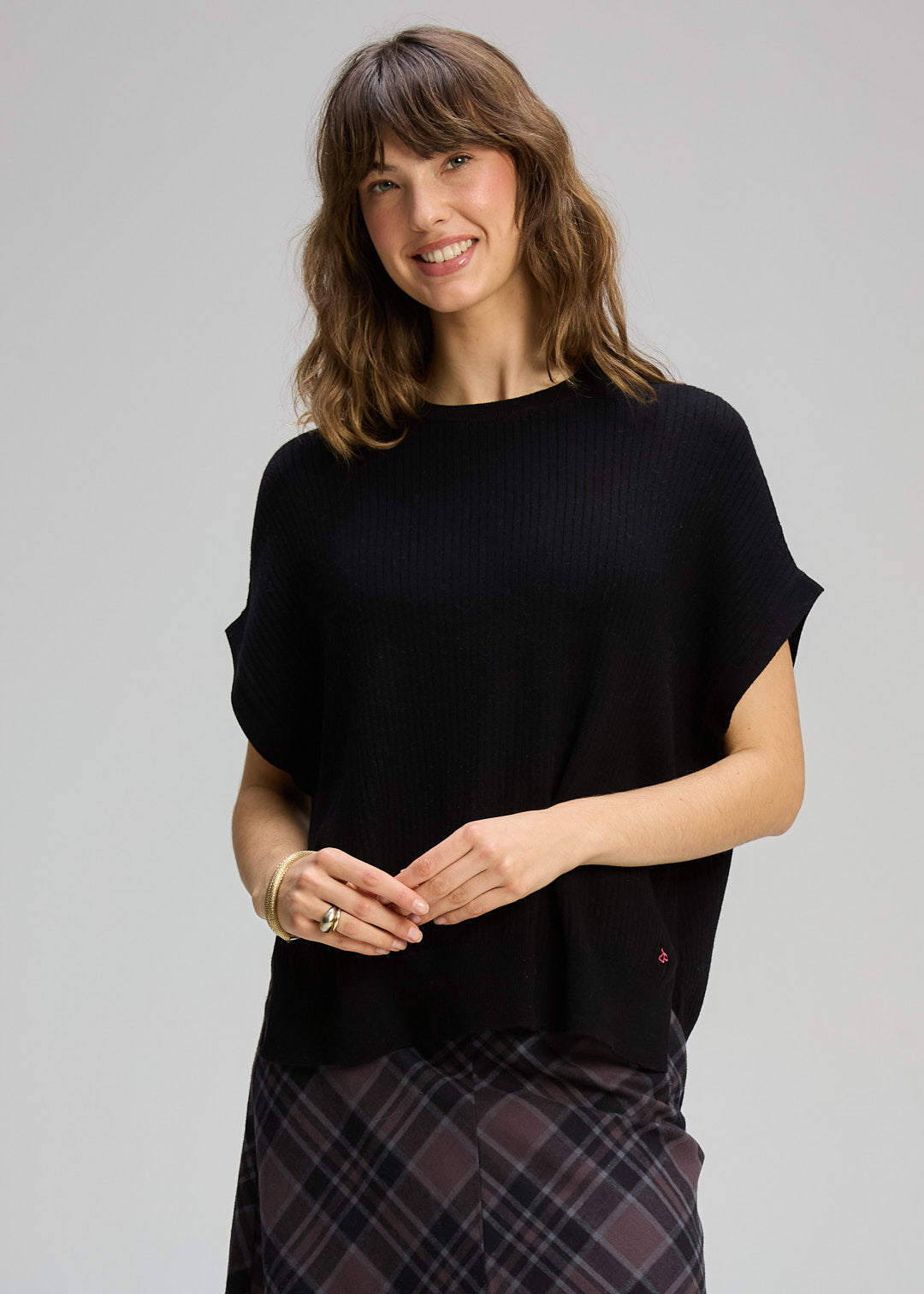 Sleeveless Crew Essential