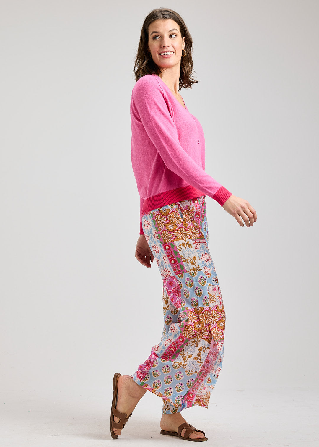 Essential Vee Cardi