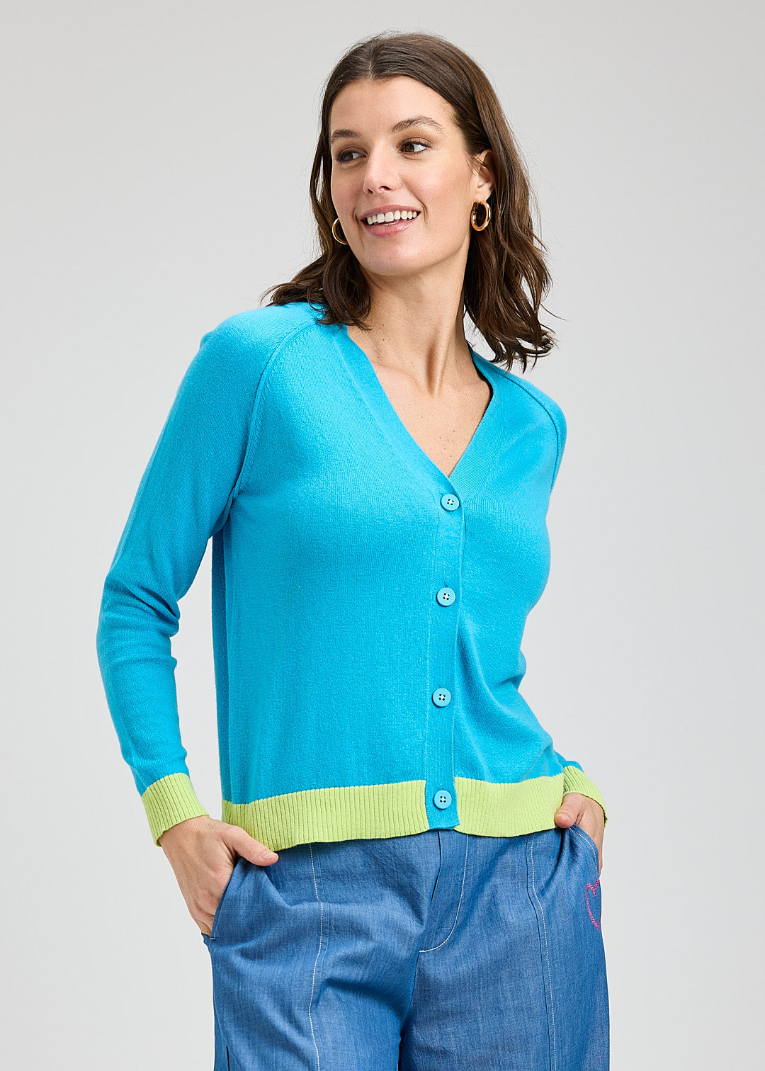 Essential Vee Cardi