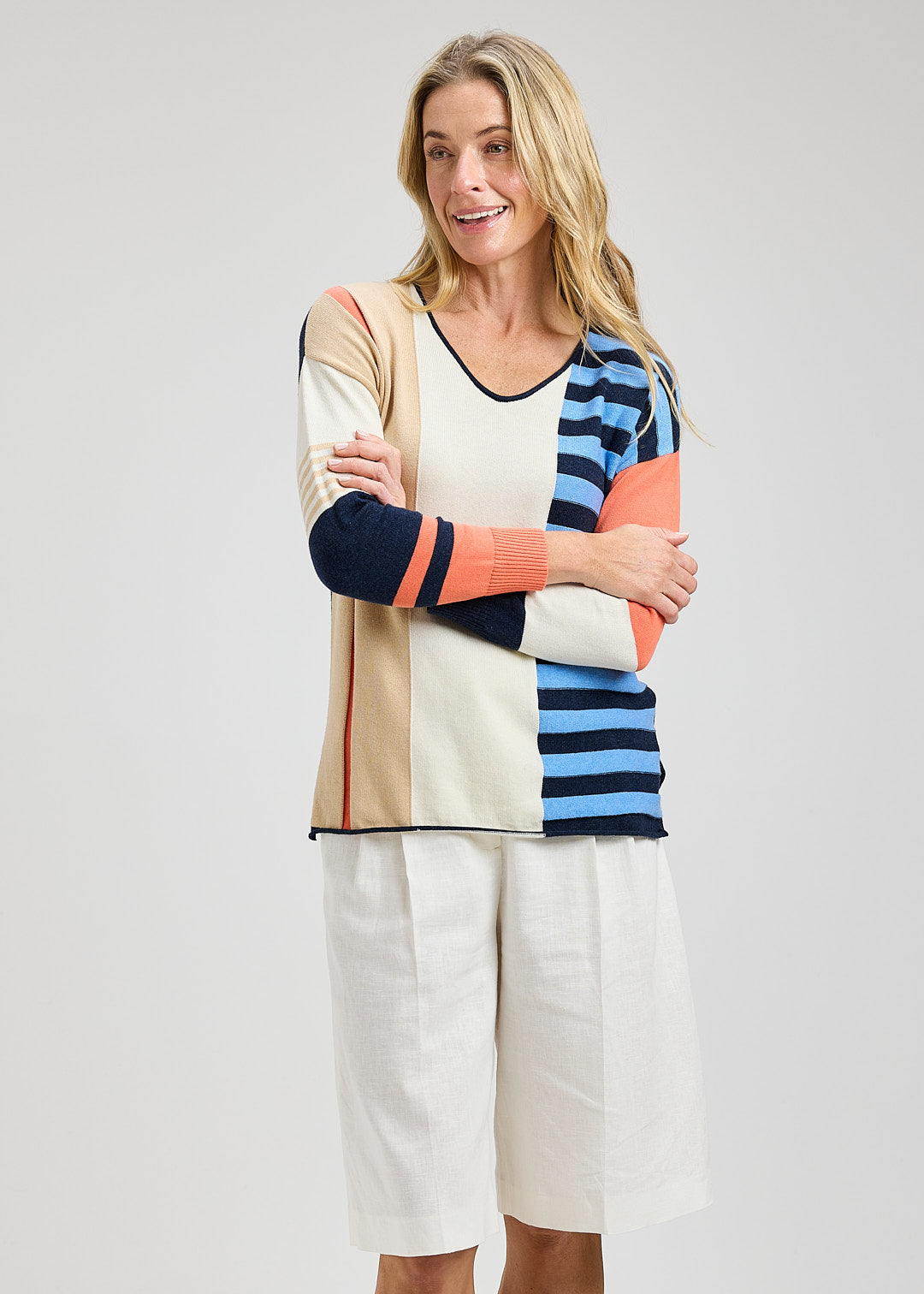 Contrast Stripe Vee