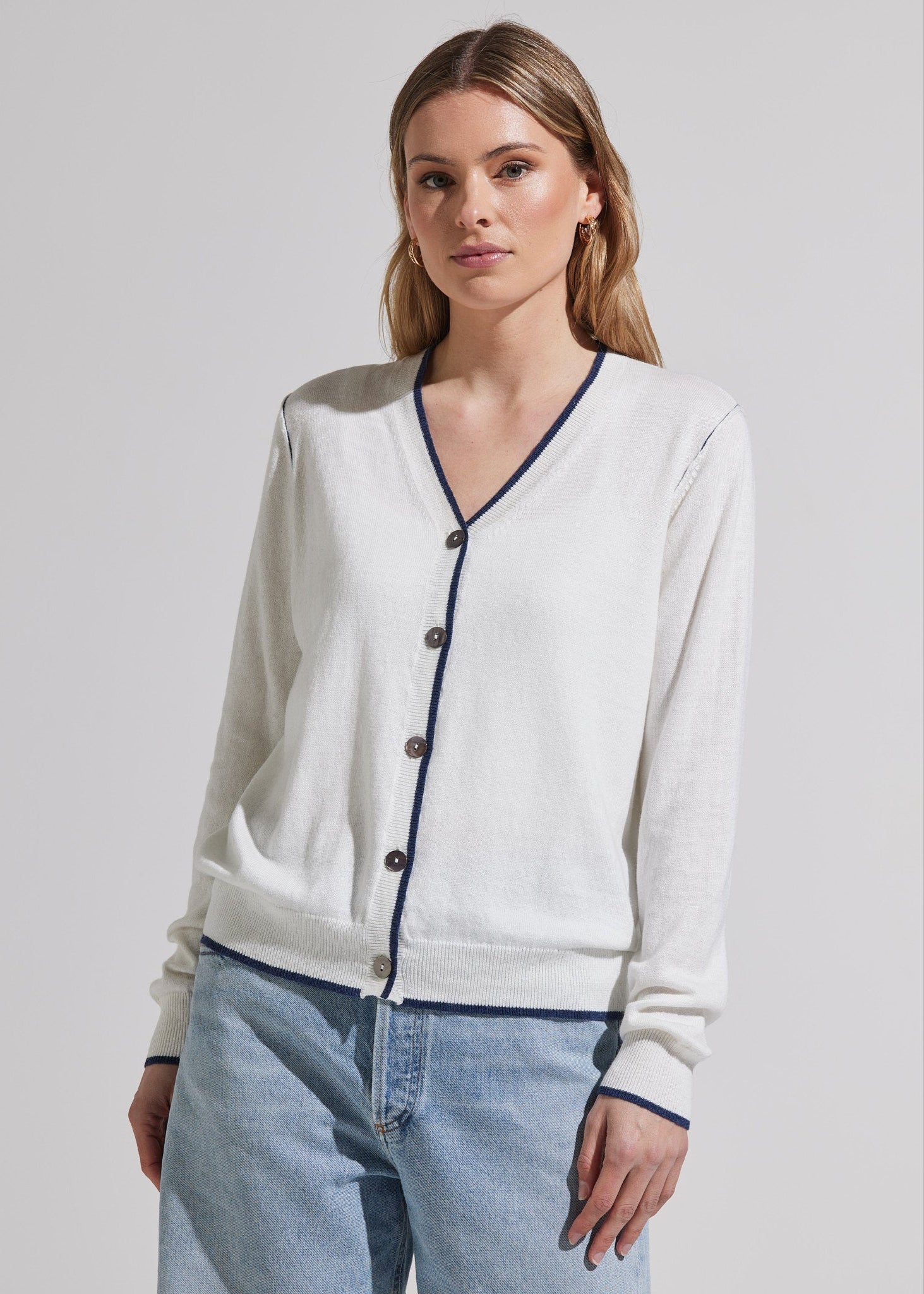 Essential Cardi