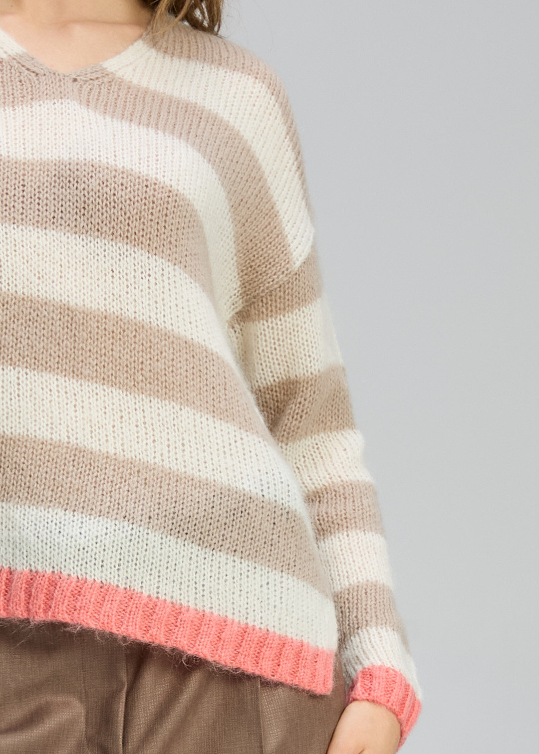 Cozy Kid Stripe V