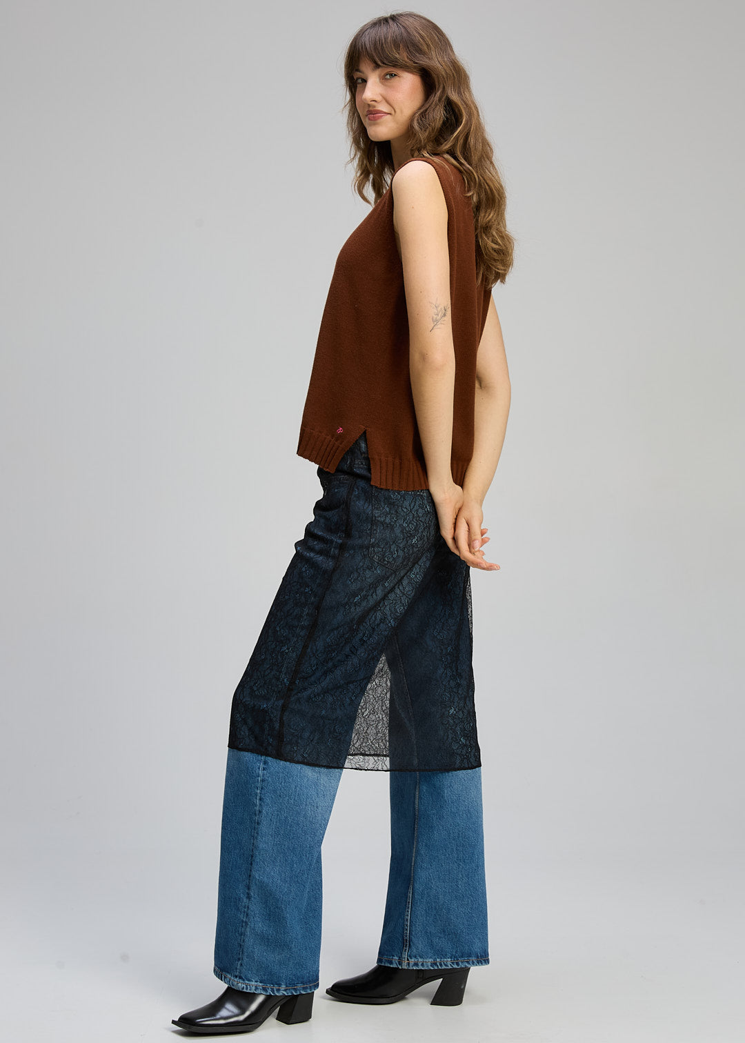 Vest Essential