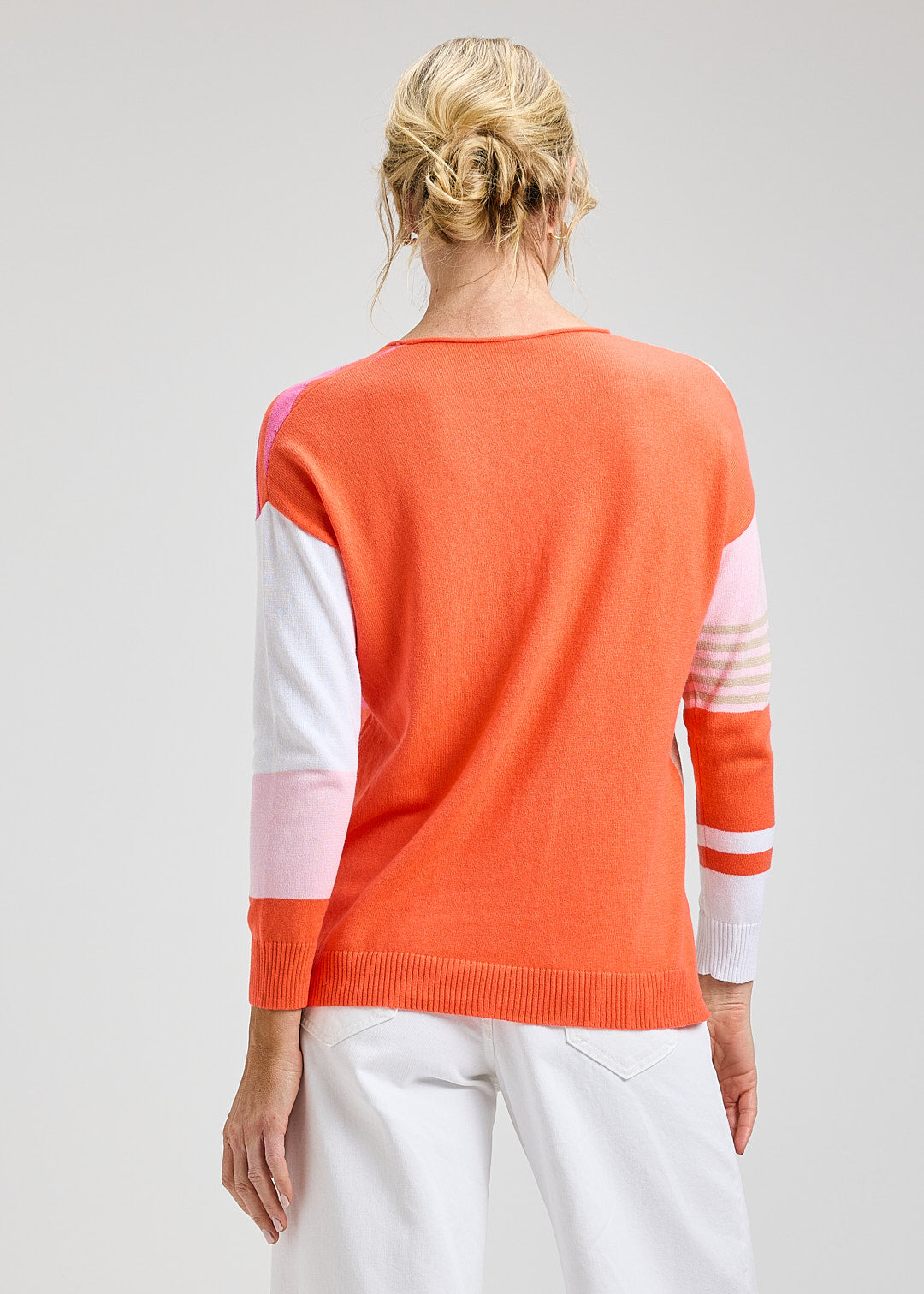 Contrast Stripe Vee