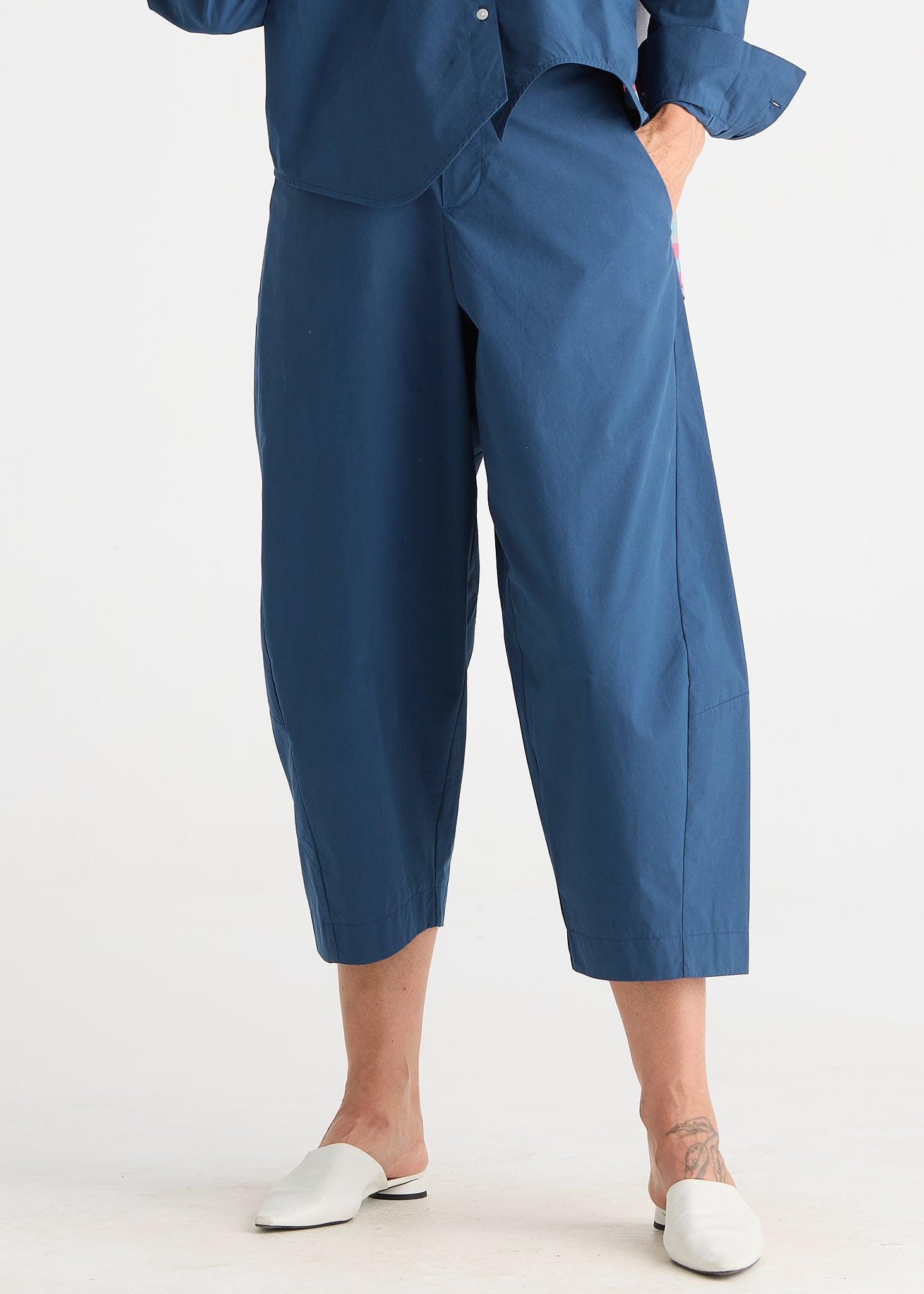 Barrel Leg Pant